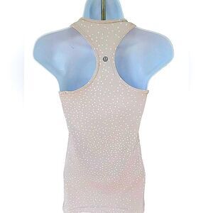 🍋 Lululemon razor back polka dot athletic top size small